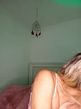 ASHLEY BLAIR online show from October 2025 12:06:01 PM