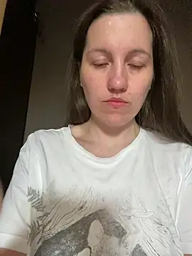 Nicole-Ray online show from May 2026 05:03:02 AM