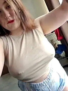 Snapshot of Yammy_Yumi chatting on October 2025 06:01:01 AM Yammy Yumi online show from October 2025 06:01:01 AM