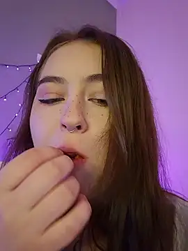 Snapshot of Yammy_Yumi chatting on January 2026 01:36:01 PM Yammy Yumi online show from January 2026 01:36:01 PM