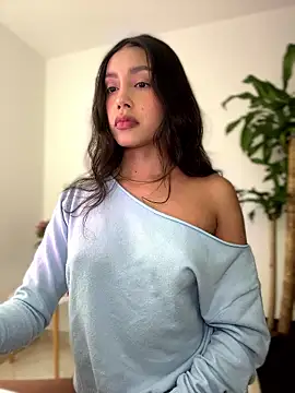 SelenaStone online show from January 2026 10:04:02 PM