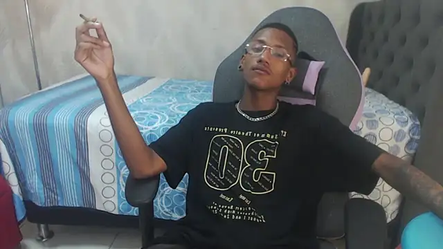 ManSant online show from January 2025 03:07:01 PM