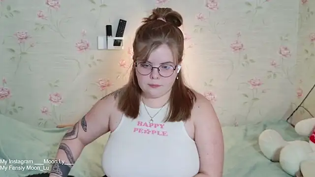 sinnamon  online show from December 2025 12:12:02 PM