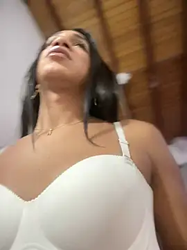 Ashly Miller online show from January 2026 07:34:01 PM