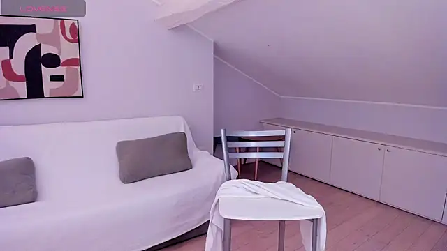 Snapshot of KatalinaMillan chatting on March 2025 01:27:02 AM KatalinaMillan online show from March 2025 01:27:02 AM