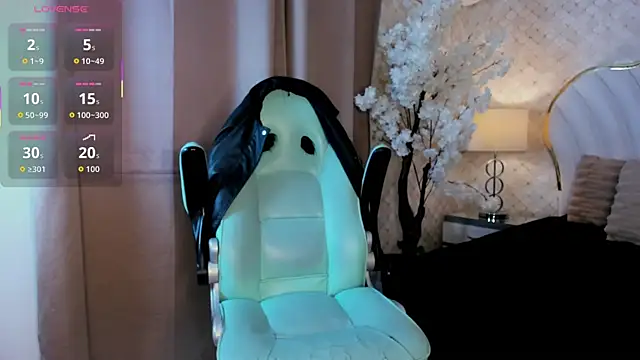 Snapshot of KatalinaMillan chatting on September 2025 04:39:02 AM KatalinaMillan online show from September 2025 04:39:02 AM