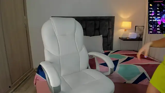 Snapshot of lucia_s1 chatting on February 2025 11:10:02 AM lucia s1 online show from February 2025 11:10:02 AM