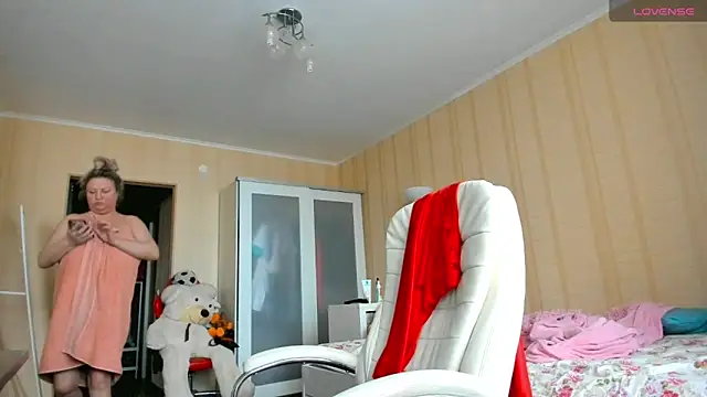 Snapshot of PamHardFuck chatting on February 2026 10:49:02 AM PamHardFuck online show from February 2026 10:49:02 AM