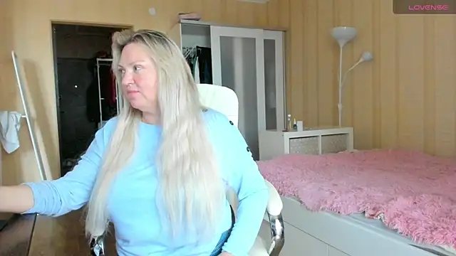 PamHardFuck online show from May 2026 03:17:01 PM