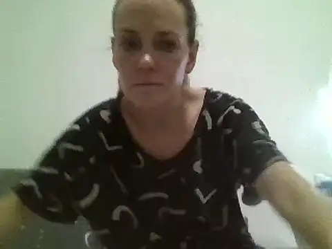 Snapshot of Annylove1 chatting on February 2025 12:16:01 AM Annylove1 online show from February 2025 12:16:01 AM