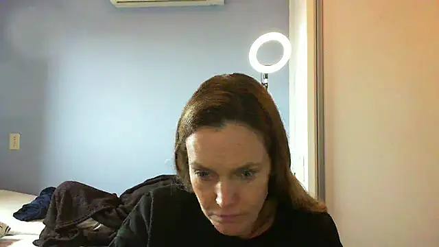 Snapshot of Annylove1 chatting on November 2025 10:47:02 AM Annylove1 online show from November 2025 10:47:02 AM