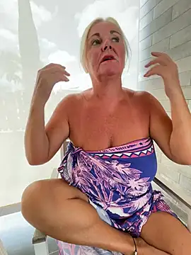 Patsylaboner online show from May 2026 06:09:01 PM