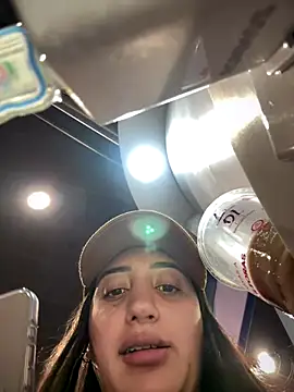 Hannahoff online show from September 2025 01:11:01 AM