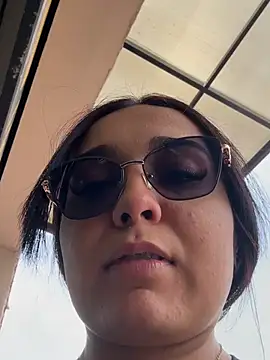 Danii vg1 online show from June 2026 05:12:02 PM