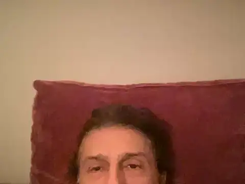 Snapshot of ALPHANDRE chatting on November 2025 07:45:02 PM ALPHANDRE online show from November 2025 07:45:02 PM