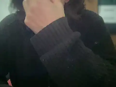 Snapshot of ALPHANDRE chatting on January 2026 05:27:02 PM ALPHANDRE online show from January 2026 05:27:02 PM