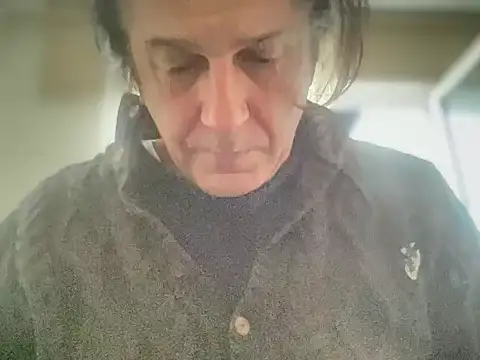 Snapshot of ALPHANDRE chatting on February 2026 07:36:02 AM ALPHANDRE online show from February 2026 07:36:02 AM