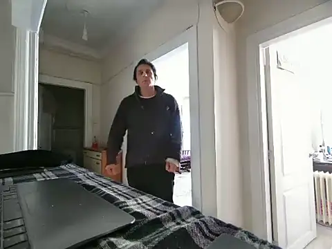 Snapshot of ALPHANDRE chatting on February 2026 10:22:02 AM ALPHANDRE online show from February 2026 10:22:02 AM