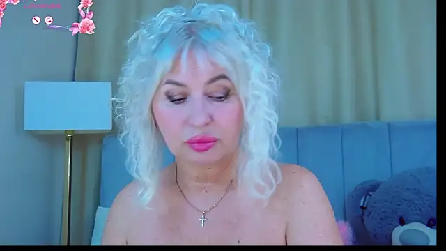 Snapshot of Barbie_Blond_ chatting on May 2026 06:11:01 AM Barbie Blond online show from May 2026 06:11:01 AM