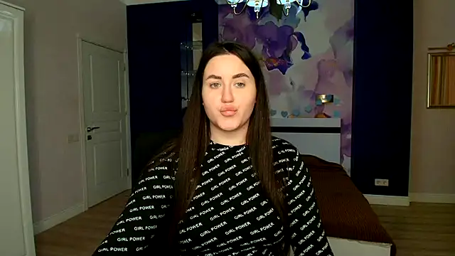 Roxie Bradley online show from January 2025 07:56:01 AM