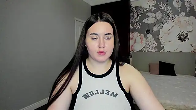 Roxie Bradley online show from January 2026 06:51:02 AM