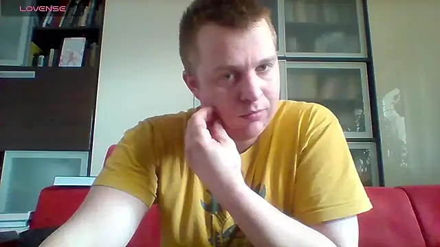 Matttthees online show from February 2026 12:27:01 PM