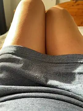 Snapshot of sweetmystery1 chatting on January 2026 11:25:01 AM sweetmystery1 online show from January 2026 11:25:01 AM