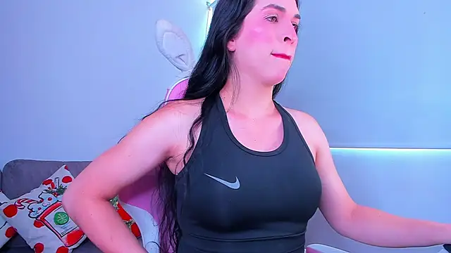 Snapshot of Ariana_f chatting on October 2025 06:53:02 PM Ariana f online show from October 2025 06:53:02 PM