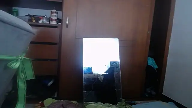 Snapshot of angellsexx20 chatting on October 2025 06:57:02 PM angellsexx20 online show from October 2025 06:57:02 PM