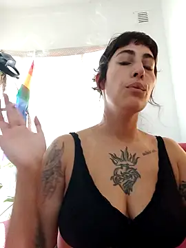 una elfa online show from January 2025 01:02:01 PM