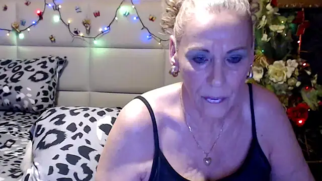 HappyWomanOn online show from July 2026 09:00:02 AM
