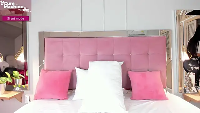 Ahincale online show from December 2025 07:52:02 PM