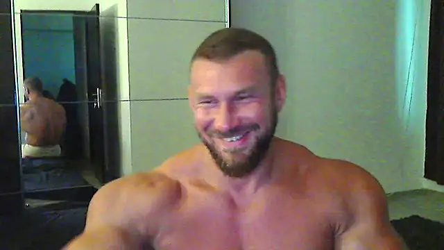 muscularkevin online show from July 2026 01:15:02 PM