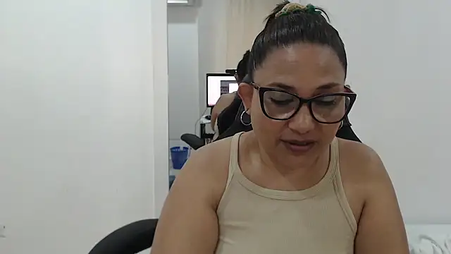 Katha Marck online show from September 2025 07:57:02 PM