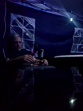 Hotredheadandtoungelasher online show from March 2025 10:24:01 PM