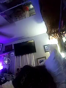 Hotredheadandtoungelasher online show from January 2026 09:03:01 AM