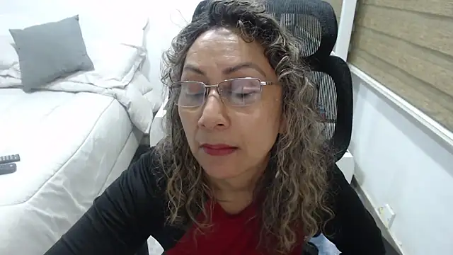 jesy hot online show from March 2026 01:11:02 AM