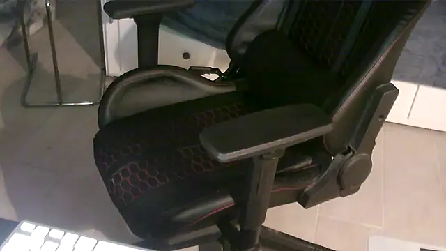 Snapshot of sr4343 chatting on February 2026 08:24:01 PM sr4343 online show from February 2026 08:24:01 PM