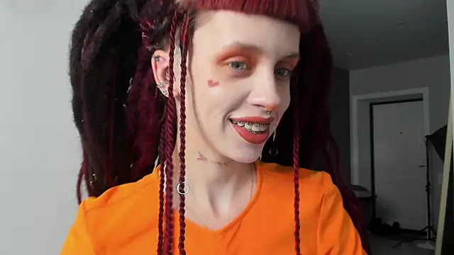 FlowerOfSin2001 online show from March 2025 03:42:02 PM