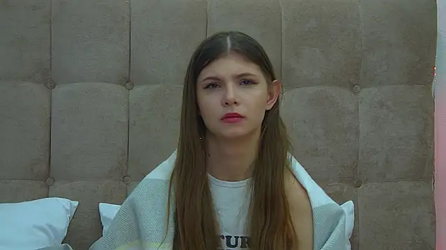 Snapshot of AudreyBarlow chatting on February 2025 11:12:01 AM AudreyBarlow online show from February 2025 11:12:01 AM