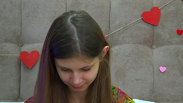 Snapshot of AudreyBarlow chatting on February 2025 06:23:01 AM AudreyBarlow online show from February 2025 06:23:01 AM