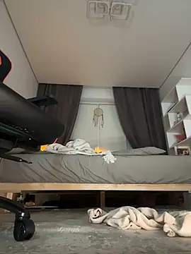 Snapshot of Bastet chatting on December 2024 12:57:02 AM Bastet online show from December 2024 12:57:02 AM