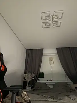 Snapshot of Bastet chatting on December 2024 01:20:02 AM Bastet online show from December 2024 01:20:02 AM