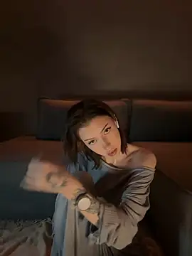 Snapshot of Bastet chatting on February 2025 09:16:01 PM Bastet online show from February 2025 09:16:01 PM