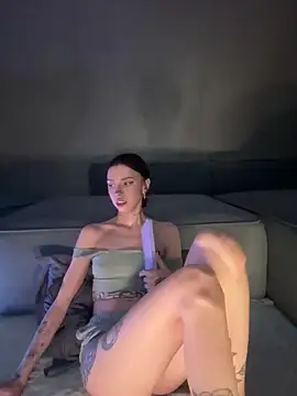 Snapshot of Bastet chatting on October 2025 08:43:01 PM Bastet online show from October 2025 08:43:01 PM