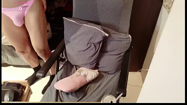 Snapshot of Canto-Dvng chatting on February 2025 02:38:01 PM Canto-Dvng online show from February 2025 02:38:01 PM