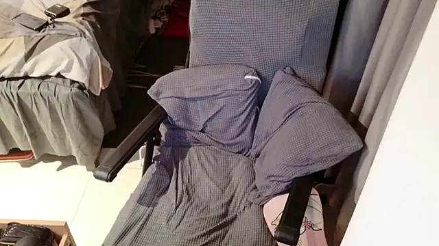 Snapshot of Canto-Dvng chatting on March 2025 01:57:02 PM Canto-Dvng online show from March 2025 01:57:02 PM