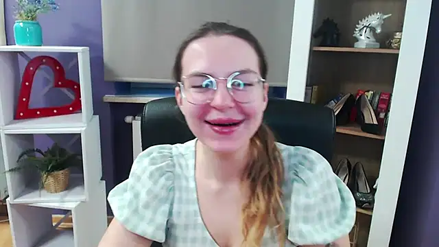 Zoey Erotic online show from March 2025 05:22:02 AM