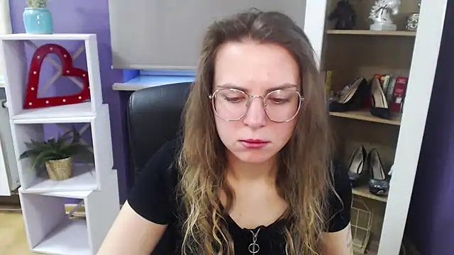 Zoey Erotic online show from March 2025 05:35:01 AM