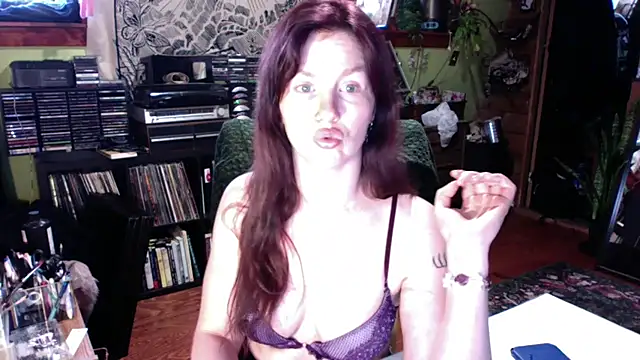 courtneyoccult online show from September 2025 12:32:02 AM